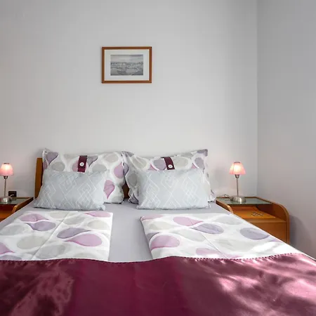 Ap 3, Nur 500 Meter Vom Zentrum Apartment *